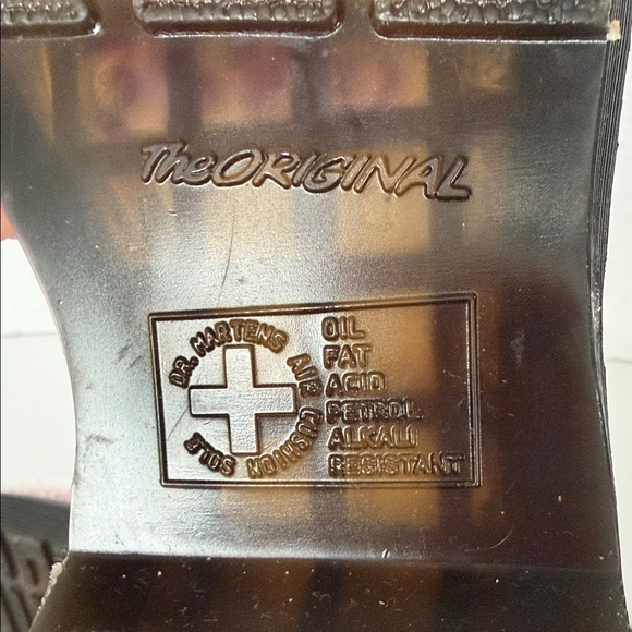 Dr. Martens Page WC Boots Women's Sz 7 Waffle Cotton Bubblegum Pink Combat Rare - Picture 8 of 10